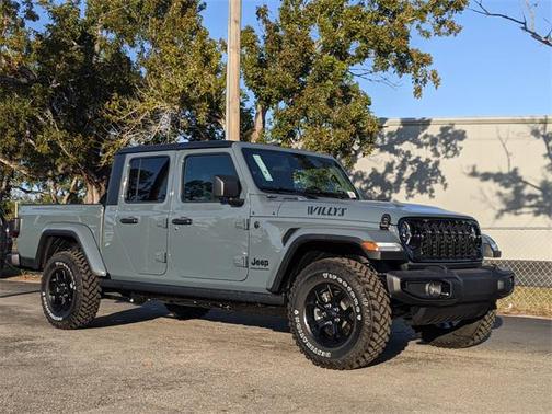 2026 Jeep Gladiator Willys 4x4