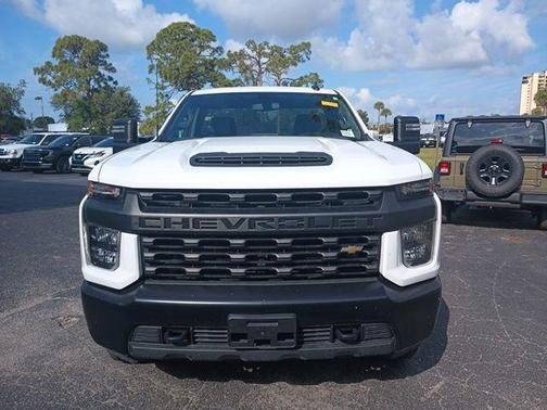Summit White 2022 Chevrolet Silverado 2500 WT