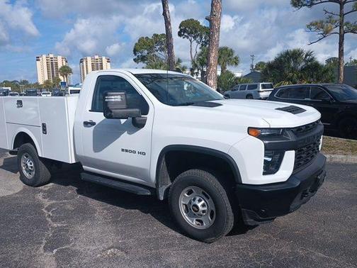 Summit White 2022 Chevrolet Silverado 2500 WT