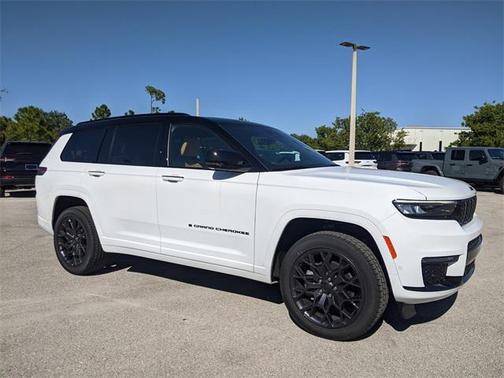 2025 Jeep Grand Cherokee L Summit Reserve