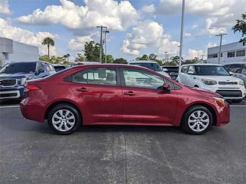 2024 Toyota Corolla Hybrid SE