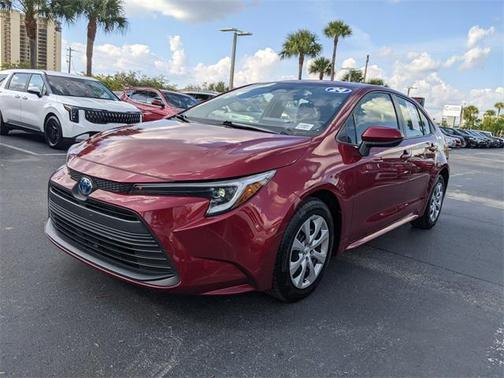 2024 Toyota Corolla Hybrid SE