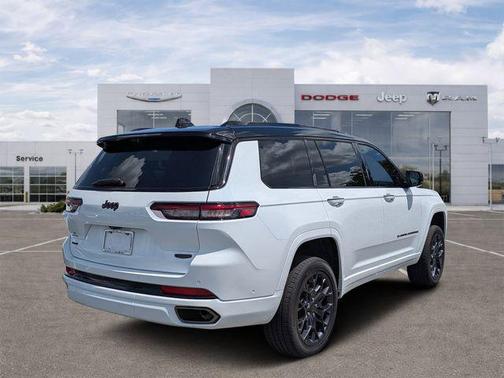 Bright White Clearcoat 2025 Jeep Grand Cherokee L Summit Reserve