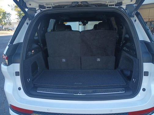 Bright White Clearcoat 2025 Jeep Grand Cherokee L Summit Reserve