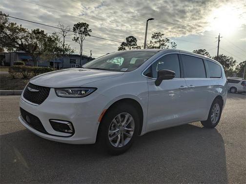 2026 Chrysler Pacifica L