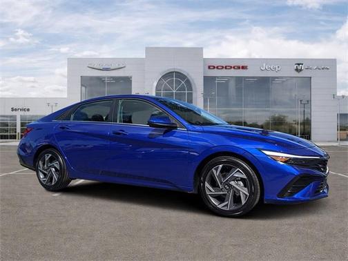 2025 Hyundai ELANTRA SEL