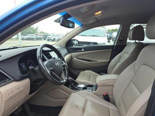 2018 Hyundai TUCSON SEL Plus