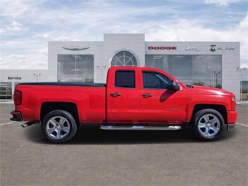 2018 Chevrolet Silverado 1500 Custom