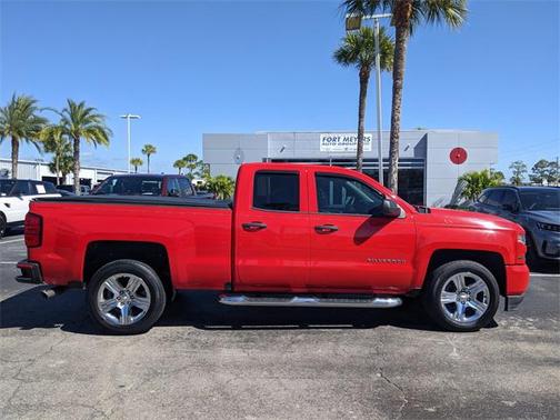 2018 Chevrolet Silverado 1500 Custom