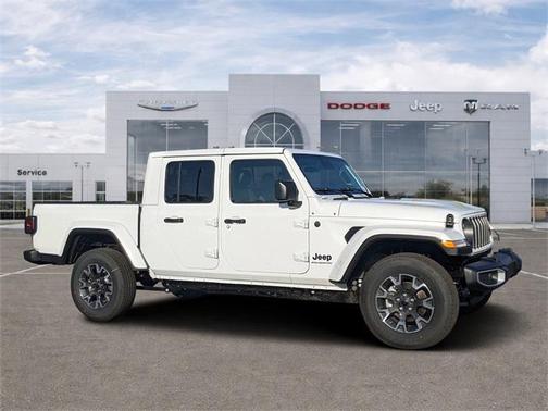 2026 Jeep Gladiator Sahara 4x4