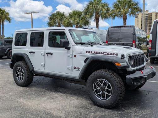 Bright White Clearcoat 2026 Jeep Wrangler Rubicon
