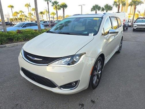 2019 Chrysler Pacifica Limited