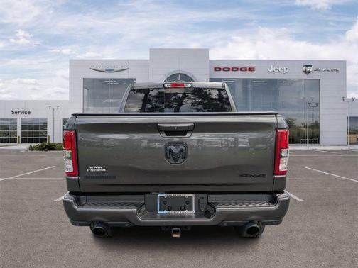 Granite Crystal Metallic Clearcoat 2020 RAM 1500 Big Horn/Lone Star