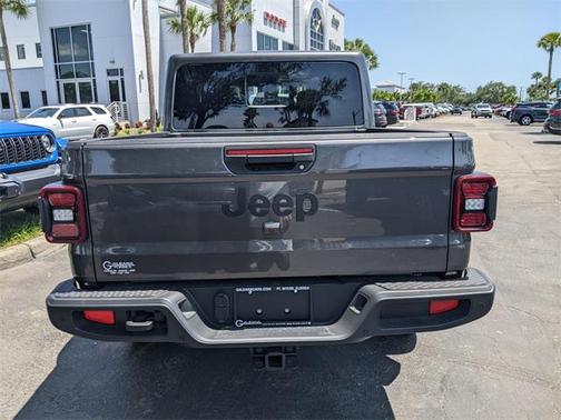 2025 Jeep Gladiator Sport S