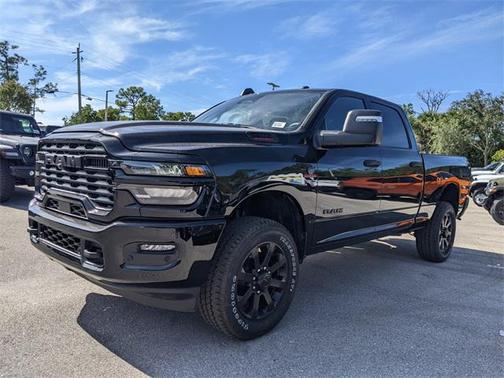 2025 RAM 2500 Big Horn Crew Cab 4x4 6'4' Box