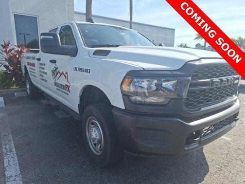 2024 RAM 2500 Tradesman Crew Cab 4x4 8' Box