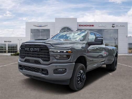 Ceramic Gray Clearcoat 2026 RAM 3500 Laramie Crew Cab 4x4 8' Box