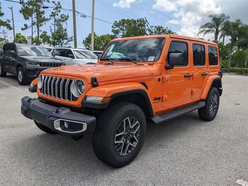 2025 Jeep Wrangler 4-Door Sahara 4x4