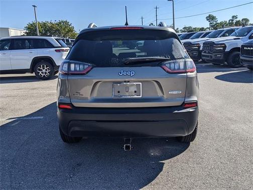 2019 Jeep Cherokee Latitude