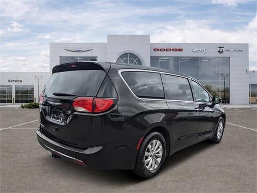 2018 Chrysler Pacifica Touring Plus