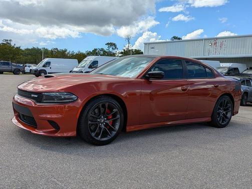 Sinamon Stick 2023 Dodge Charger R/T