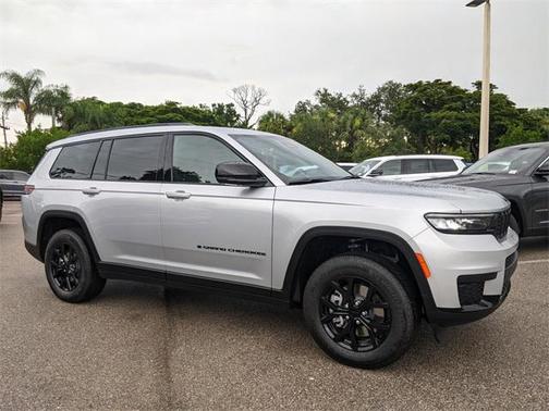 2025 Jeep Grand Cherokee L Altitude
