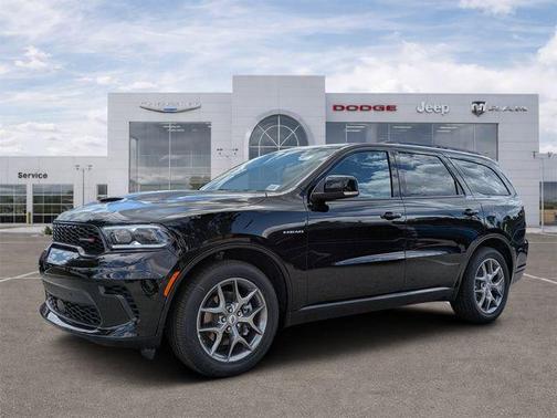 DB Black Crystal Clearcoat 2026 Dodge Durango GT Premium HEMI V8