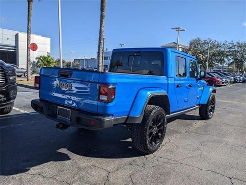 2024 Jeep Gladiator Nighthawk