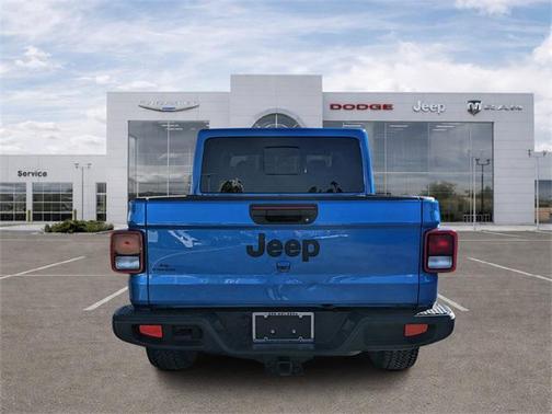 2024 Jeep Gladiator Nighthawk