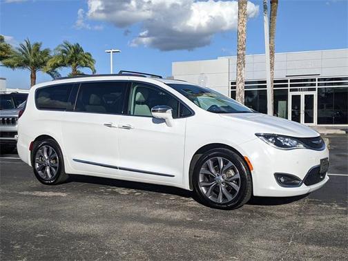 2020 Chrysler Pacifica Limited