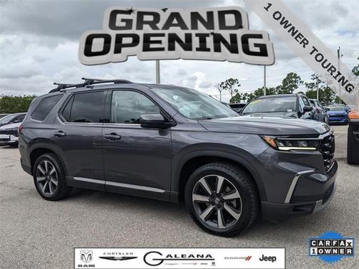 2023 Honda Pilot Touring 8-Passenger