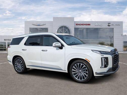 Hyper White 2023 Hyundai PALISADE Calligraphy