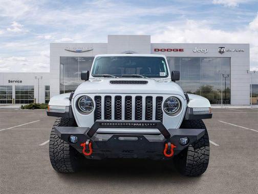 Bright White Clearcoat 2021 Jeep Gladiator Mojave 4x4
