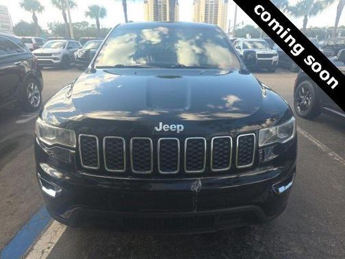 2018 Jeep Grand Cherokee Laredo E