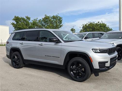 2025 Jeep Grand Cherokee L Altitude