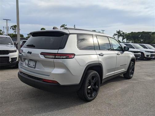 2025 Jeep Grand Cherokee L Altitude