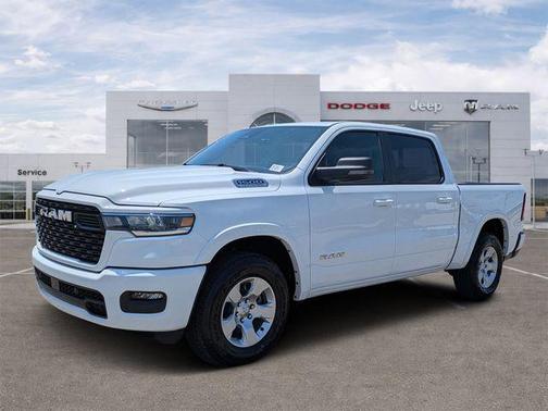 Bright White Clearcoat 2026 RAM 1500 Big Horn/Lone Star