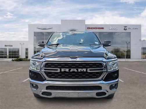 Diamond Black Crystal Pearlcoat 2022 RAM 1500 Big Horn/Lone Star