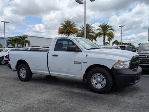 Bright White Clearcoat 2016 RAM 1500 Tradesman