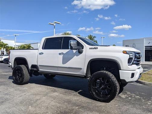 2024 Chevrolet Silverado 2500 High Country