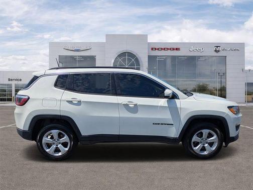 White Clearcoat 2019 Jeep Compass Latitude