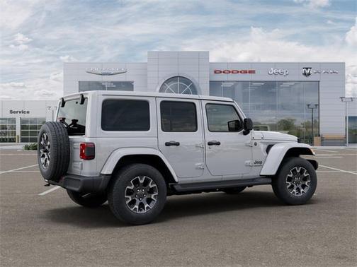 2026 Jeep Wrangler 4-Door Sahara 4x4