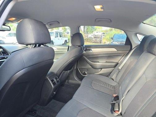 2019 Hyundai SONATA SEL