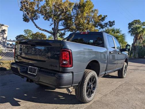 2026 RAM 2500 Big Horn Crew Cab 4x4 6'4' Box