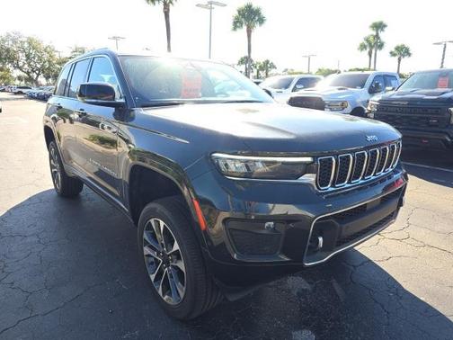 2023 Jeep Grand Cherokee Overland