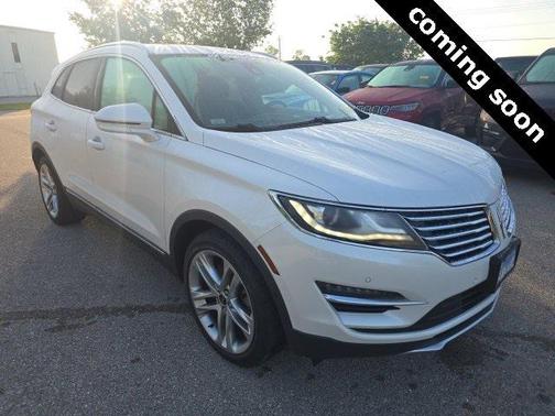 2015 Lincoln MKC Base