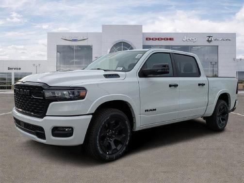 Bright White Clearcoat 2026 RAM 1500 Big Horn/Lone Star