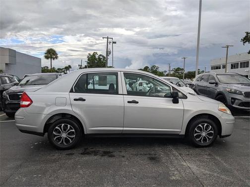 2009 Nissan Versa 1.6