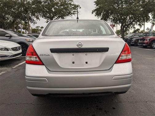 2009 Nissan Versa 1.6