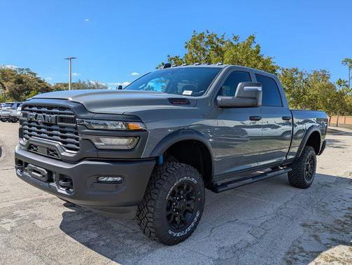 2026 RAM 2500 Tradesman Crew Cab 4x4 6'4' Box